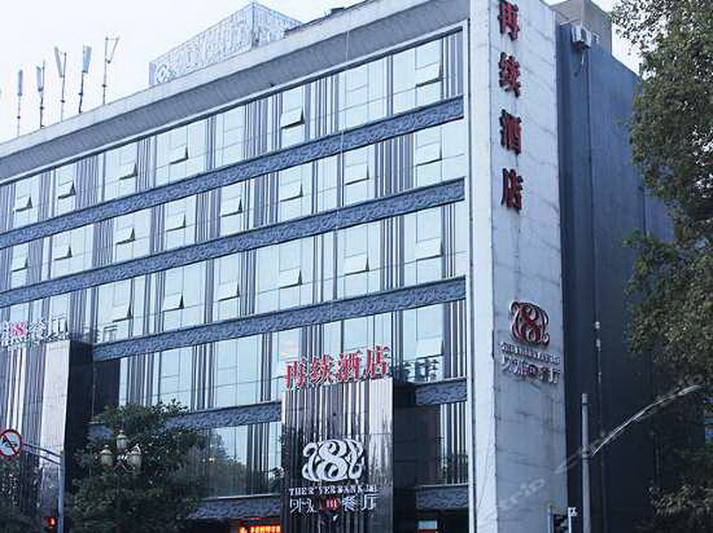 武汉再续酒店 (博顿音柱应用篇）